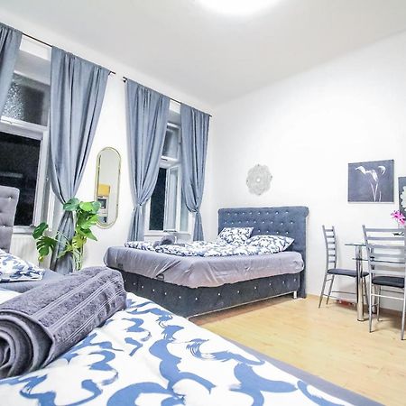 Comfort Quad Room Hn فيينا المظهر الخارجي الصورة