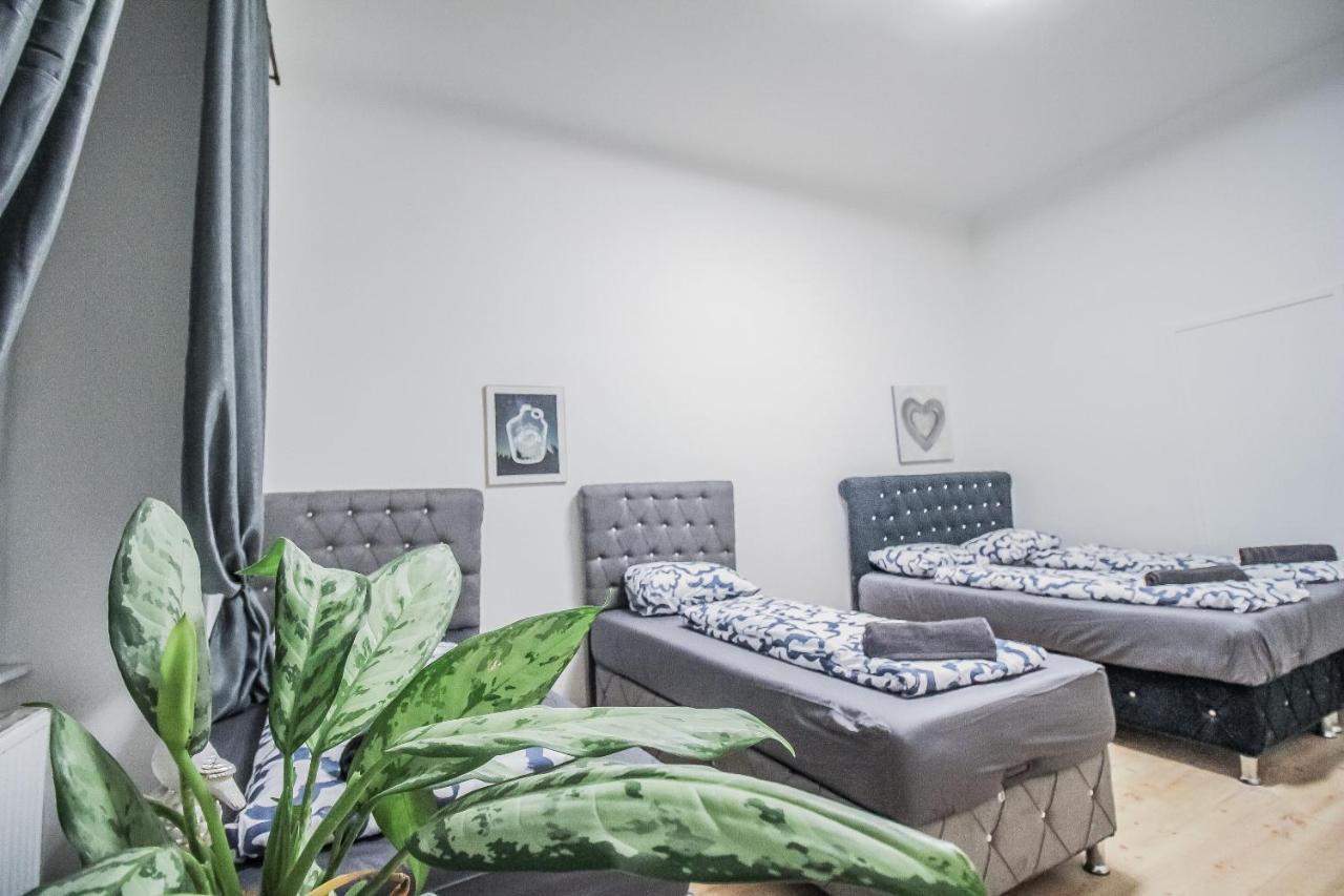 Comfort Quad Room Hn فيينا المظهر الخارجي الصورة