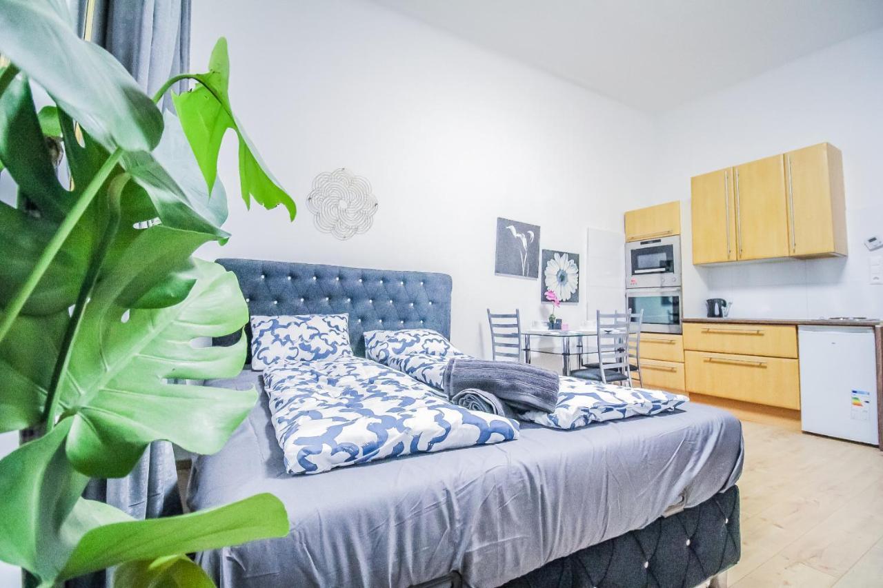 Comfort Quad Room Hn فيينا المظهر الخارجي الصورة
